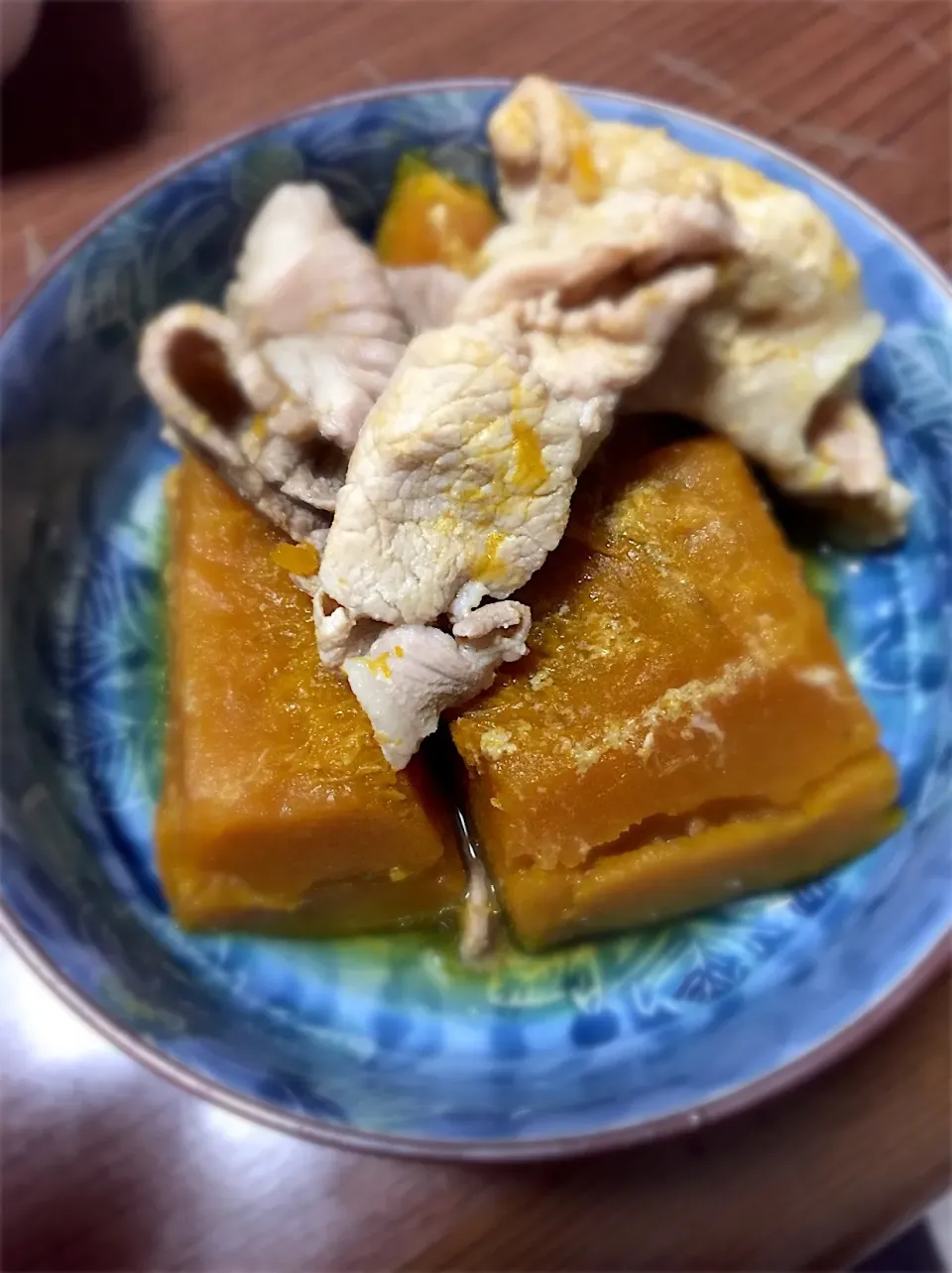 Snapdishの料理写真:南瓜と豚肉の炊いたん|まるちゃんさん