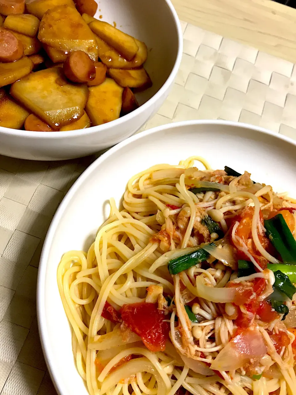 里芋のハチミツ醤油炒め⭐️トマトとツナのパスタ|NANAさん