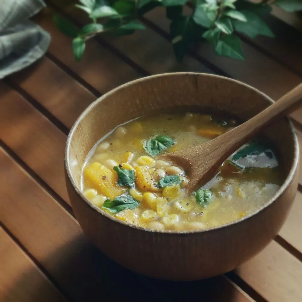 かずさんに頂いた大豆たっぷり♡  チリ風のポロトススープ|まちまちこさん