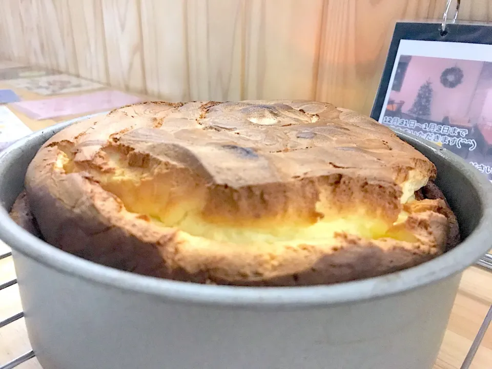 大人のラムレーズンチーズケーキ🧀|Sachiko  Omiyaさん