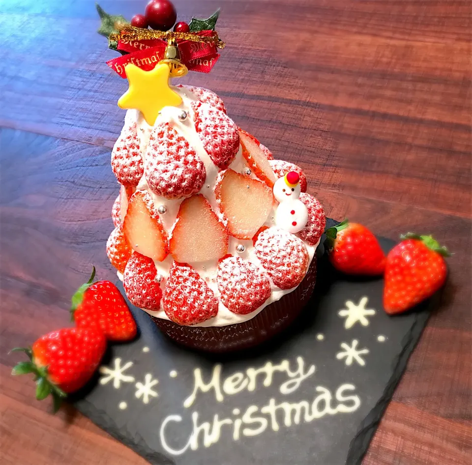 クリスマスツリーケーキ🎄|akanyeさん