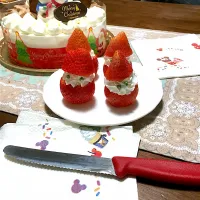 Snapdishの料理写真:いちご サンタ🎅|チビミミさん