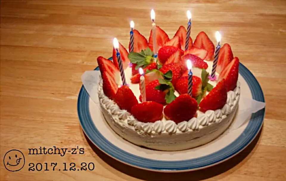 いちごのレアチーズケーキ🍓でパパの誕生日❢|ミッチーZさん