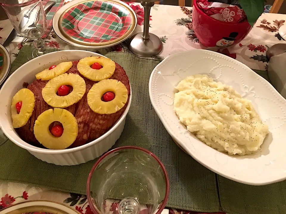 Ham & Pineapple Glazed / Truffle butter Mashed Potatoes  #ham  #mashedpotatoes|🌺IAnneさん