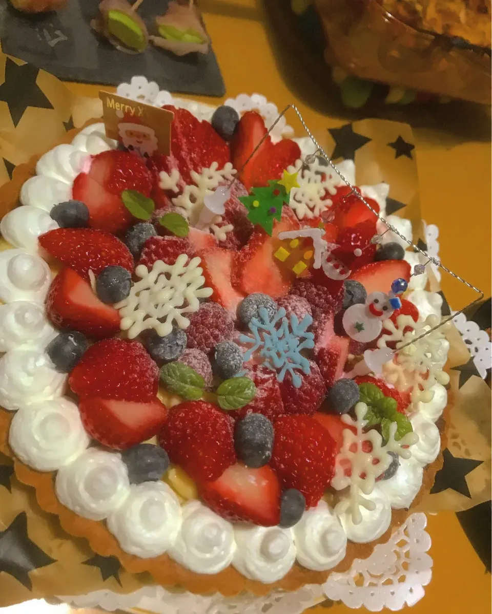 クリスマスケーキ
 #christmas  #cake #ベリータルト #x'mas #ケーキ|rieさん