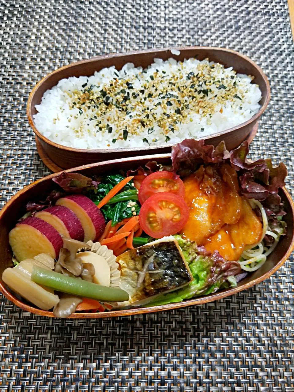 今日の息子弁当🍱　トンテキ〰❗🐷🐷🐷|クッキングオヤジさん