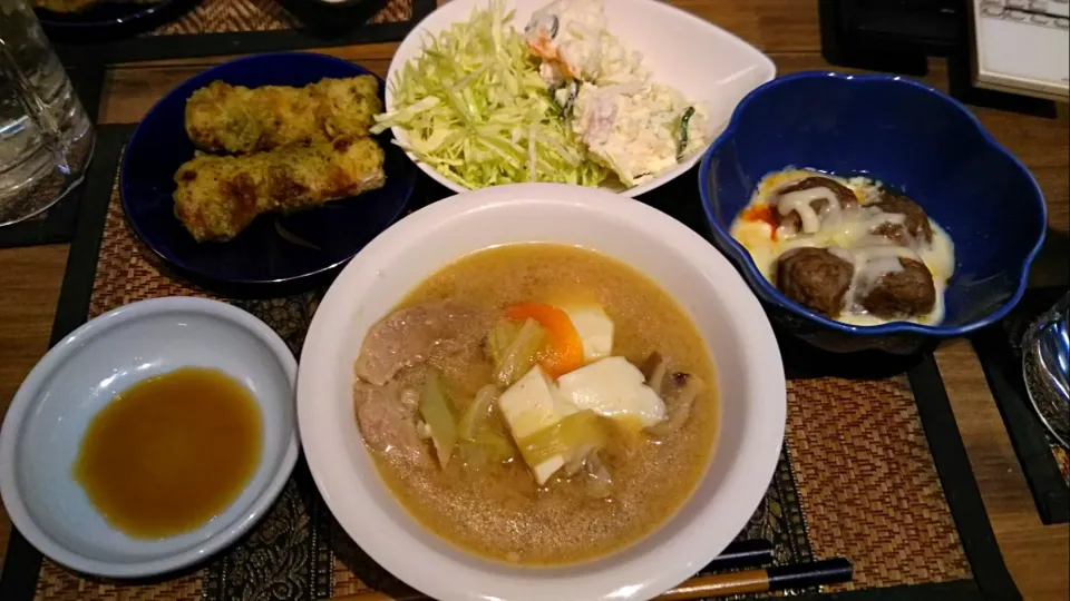 ちくわの磯辺揚げ＆ポテトサラダ＆IKEAのミートボール＆豚汁|まぐろさん