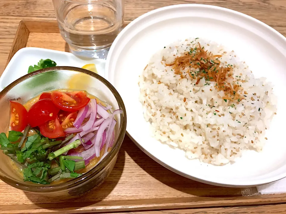 ココナッツの冷たいカレー|チカさん