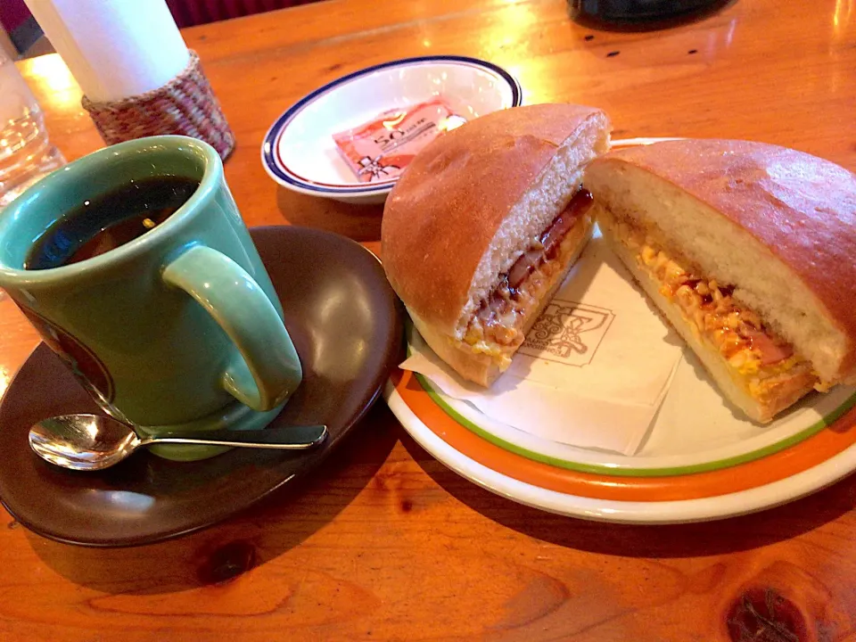 コメダで遅いランチ|wildcat山猫さん