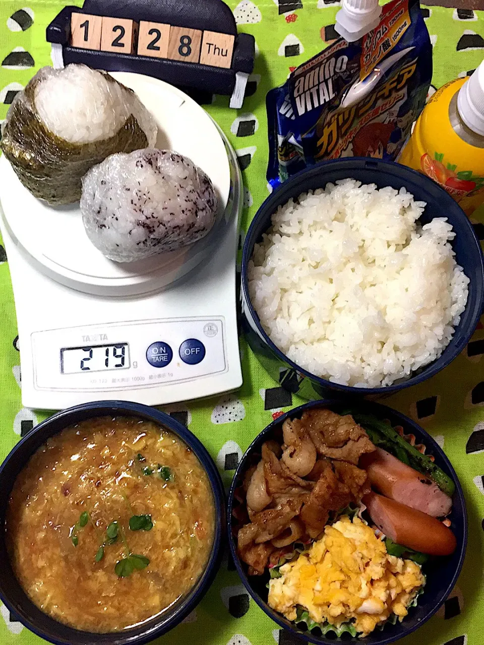 12月28日の中1野球部のお弁当♪と補食おにぎり219g|ごっちさん