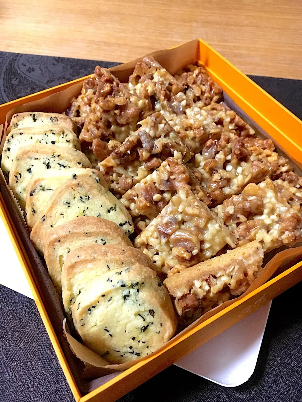 Snapdishの料理写真:フロランタンと理想のクッキー|csigapogiさん