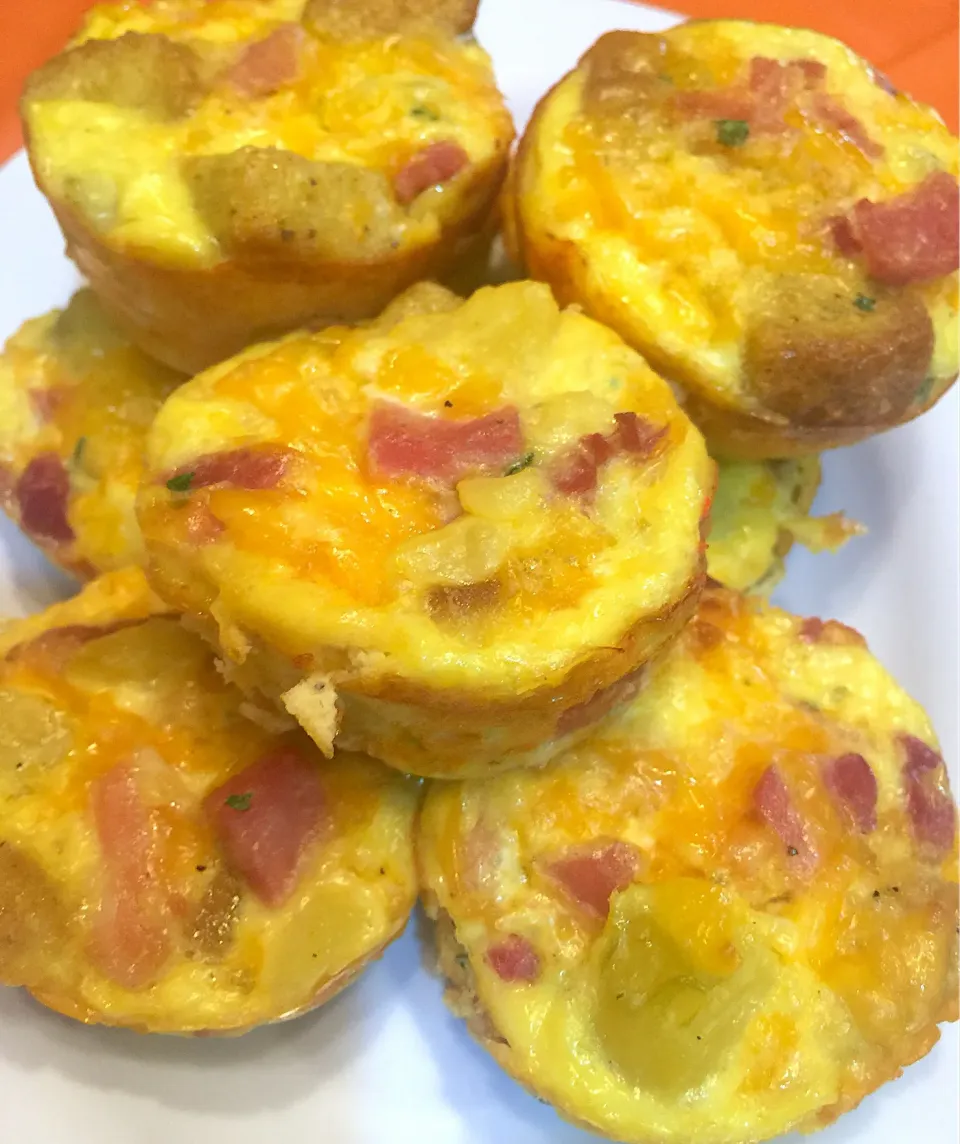 Brunch: Mini Ham-Potatoes and Cheese 🧀 Quiche|Alma's Home Kitchenさん