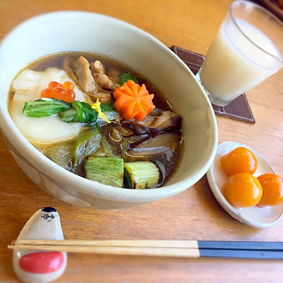 お餅のお雑煮
金柑甘露煮、お餅、甘酒も手作り
❤️お正月先取り(*´꒳`*)|kunipさん