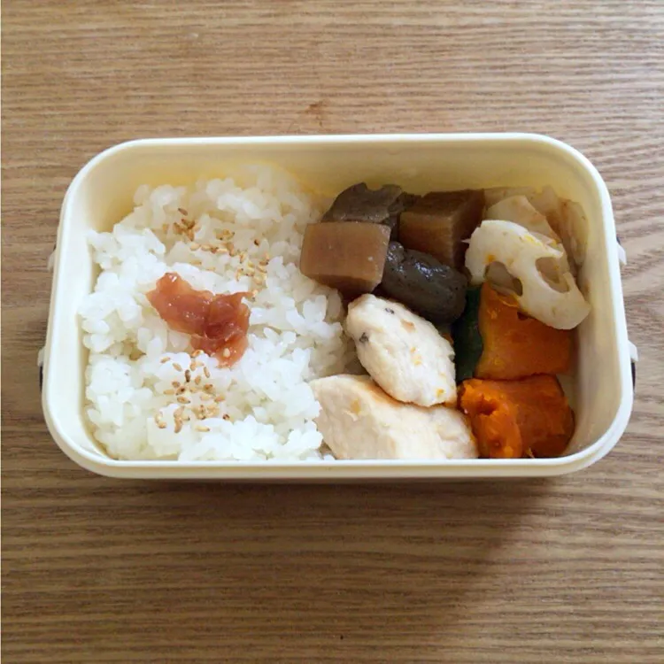 Snapdishの料理写真:チキンソテーおべんと|なこさん