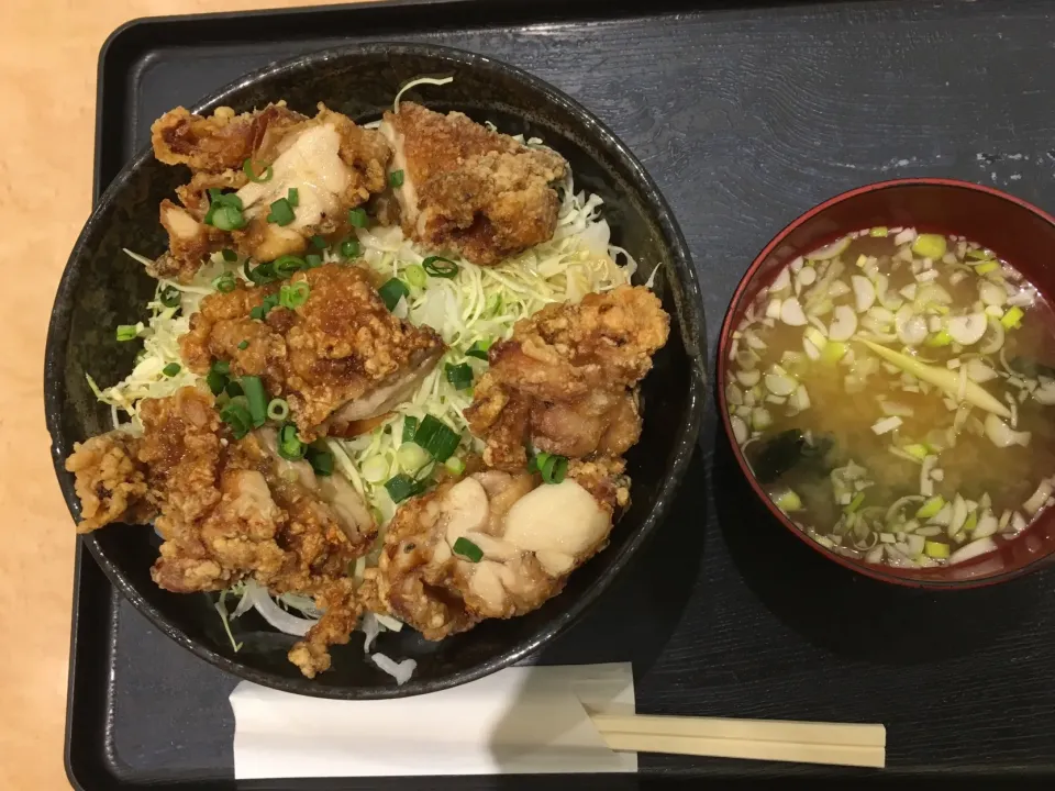 唐揚げ丼|フージさん