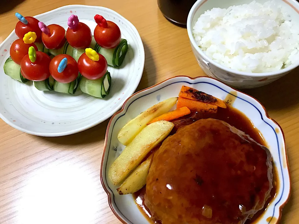 煮込みハンバーグ&トマトピンチョス|sinさん