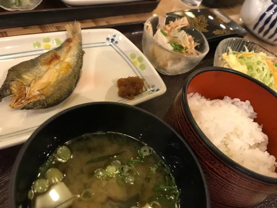 今日の朝食は鮎の干物🐟|buhizouさん