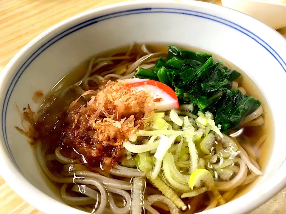 Snapdishの料理写真:年越し蕎麦😋|くっきいさん