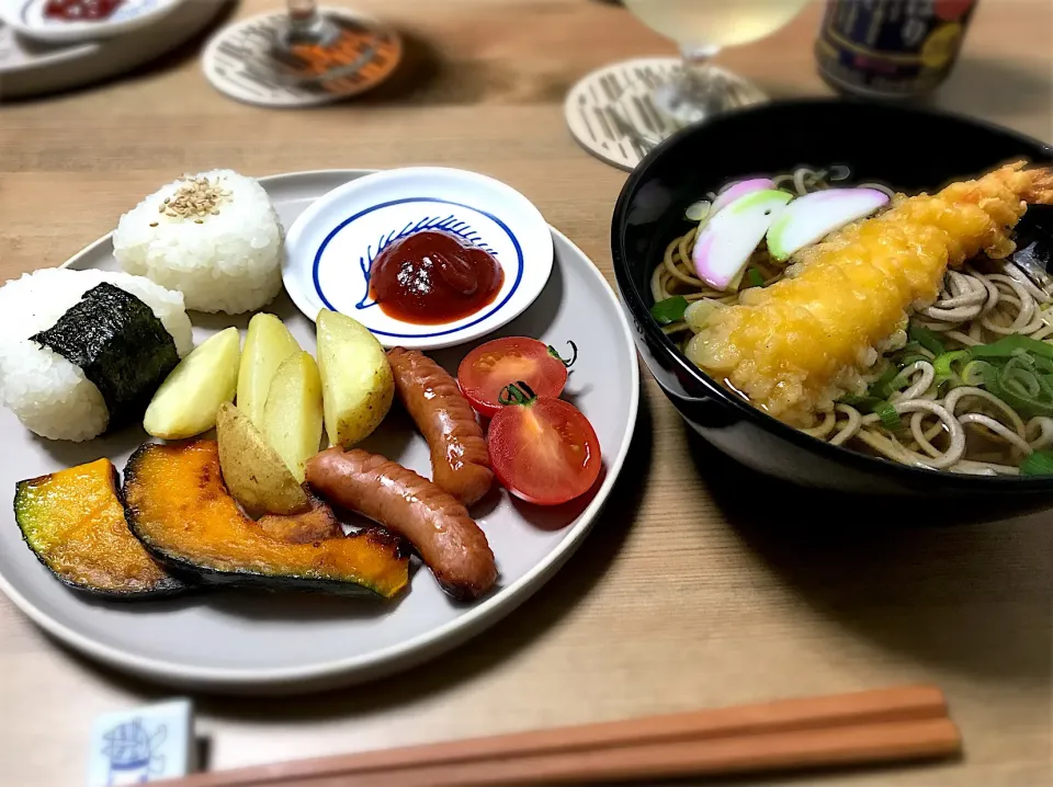 2017 あまりもので年越し蕎麦パーリナイ
皆さま良いお年をお迎えください🎍|みちさん