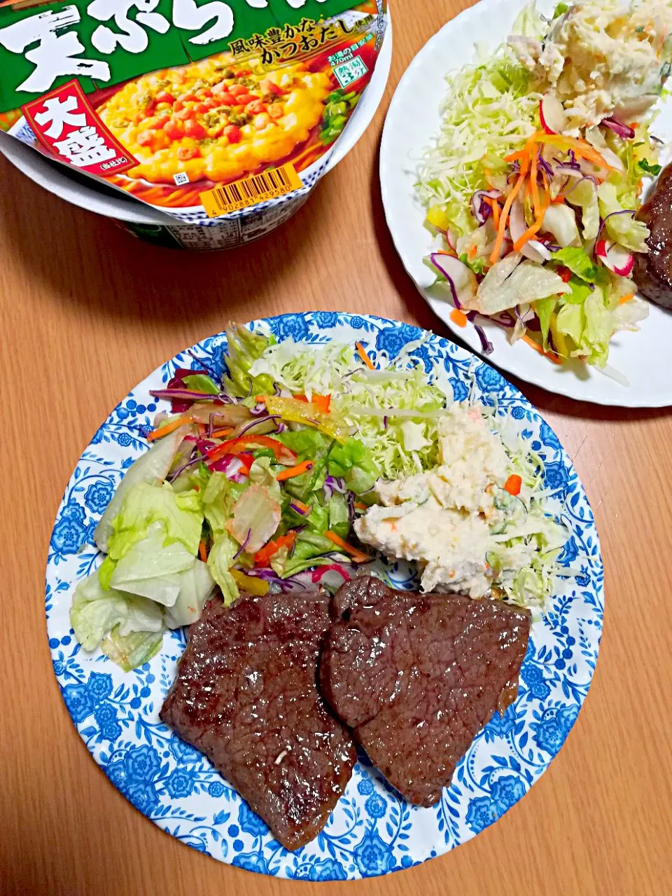 Dinner  #今年最後 #Steak #年越しそば|tamakiさん