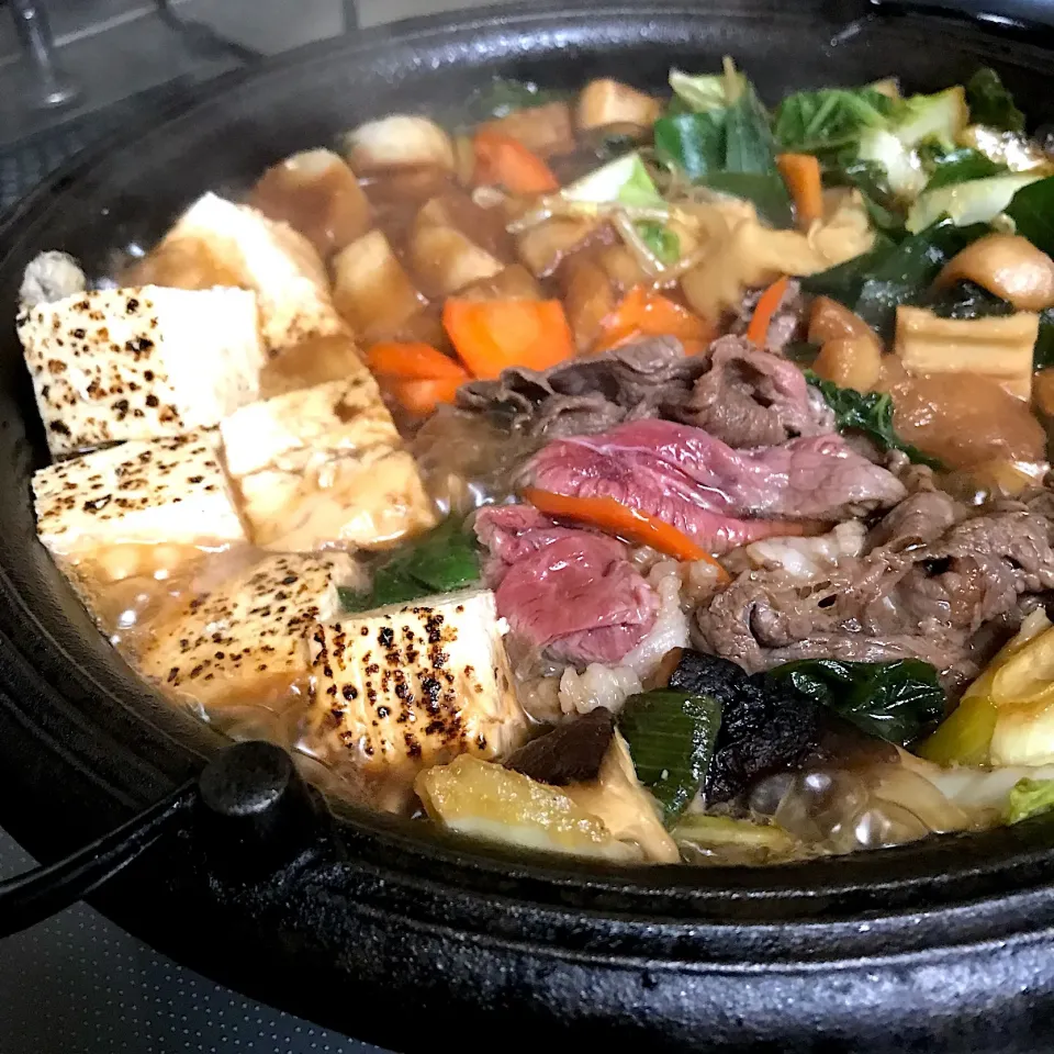 大晦日の夜
すき焼き🥘
一年間 ありがとうございました
来年もよろしくお願いします😊|mokoさん