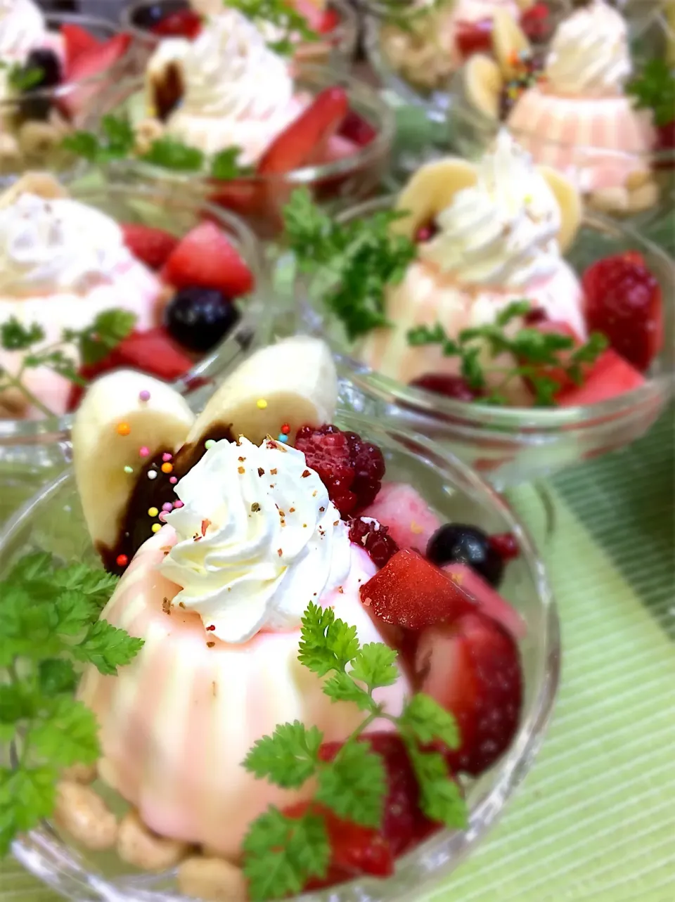 Strawberry parfait for F's birthday|cheesyさん