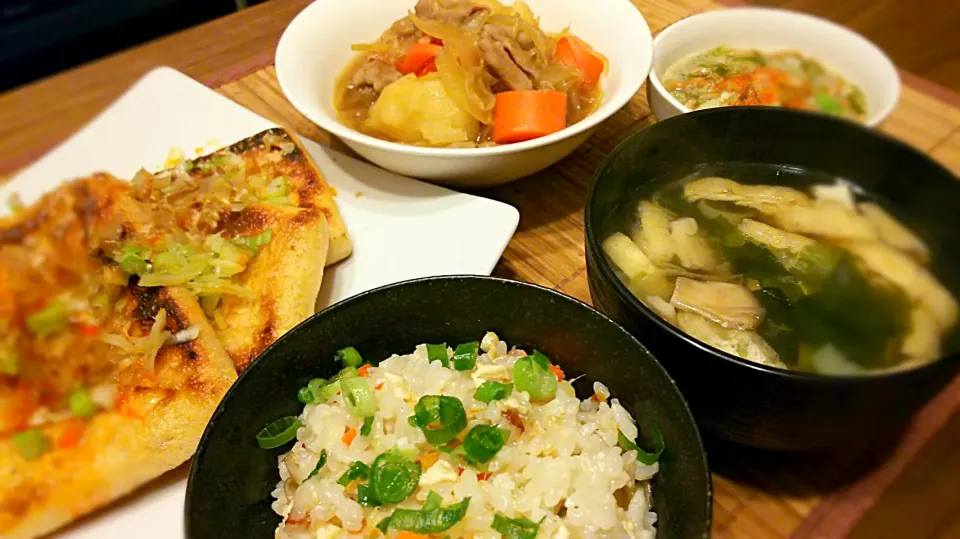 ﾓﾂじゃが定食～
の晩ごはん✨|kaz(*･ω･)さん