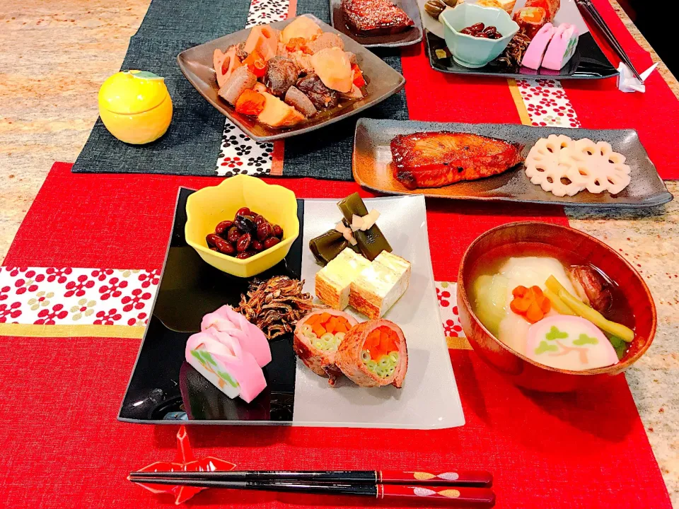 Snapdishの料理写真:2018年お節🍱🎍🌅|🍎ゆかりんご🍎さん