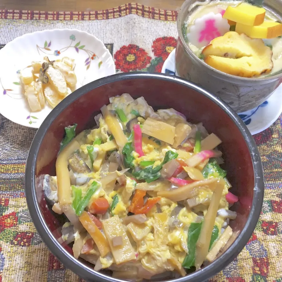 20180103 wed・おうちお昼ごはん◡̈⋆＊お正月メニューのリメイク（木の葉丼・茶碗蒸し・数の子の昆布マヨ和え）|《 Rie 》pochiko3xxxさん