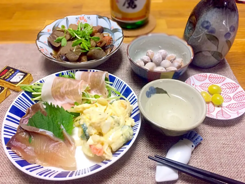 Snapdishの料理写真:素晴らしきおせち残り物の世界(o⁰⊖⁰o)
#お正月料理 #おせち料理 #簡単料理|morimi32さん