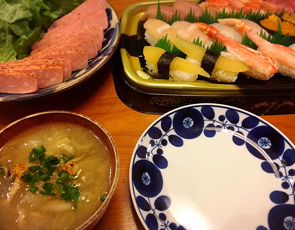 1/3 夕飯♪  お寿司  豚汁|ikukoさん
