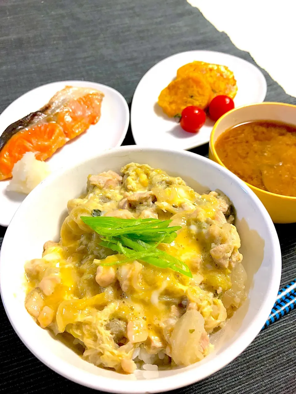 【おせちリメイク】晩ご飯は、親子丼|よ〜んさん