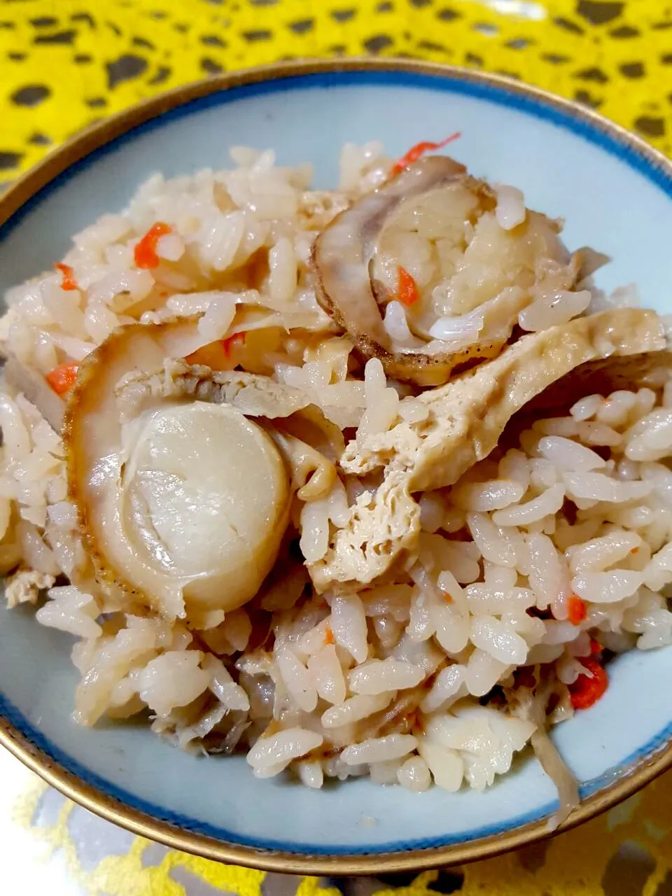 帆立の炊き込みご飯|水蓮さん