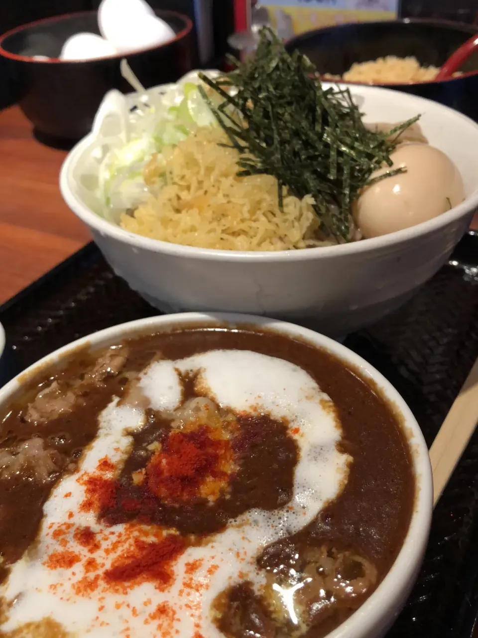 なぜ蕎麦にラー油を入れるのか  カレーつけ大|rockiさん