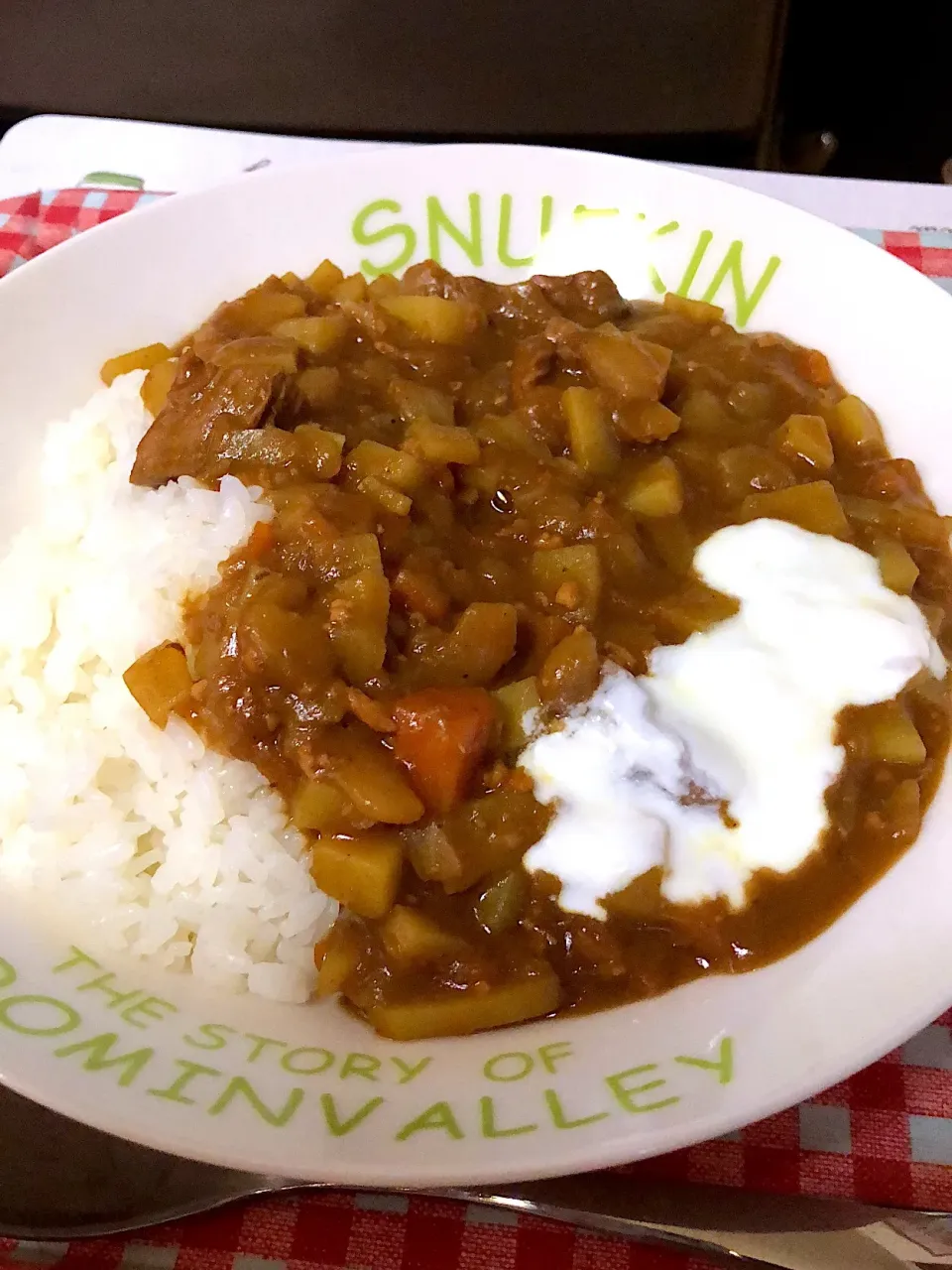 キーマカレー！（ひき肉も入ってるけど、牛カレー肉が余ってたからプラス！笑）|いず⋈ + ゜さん