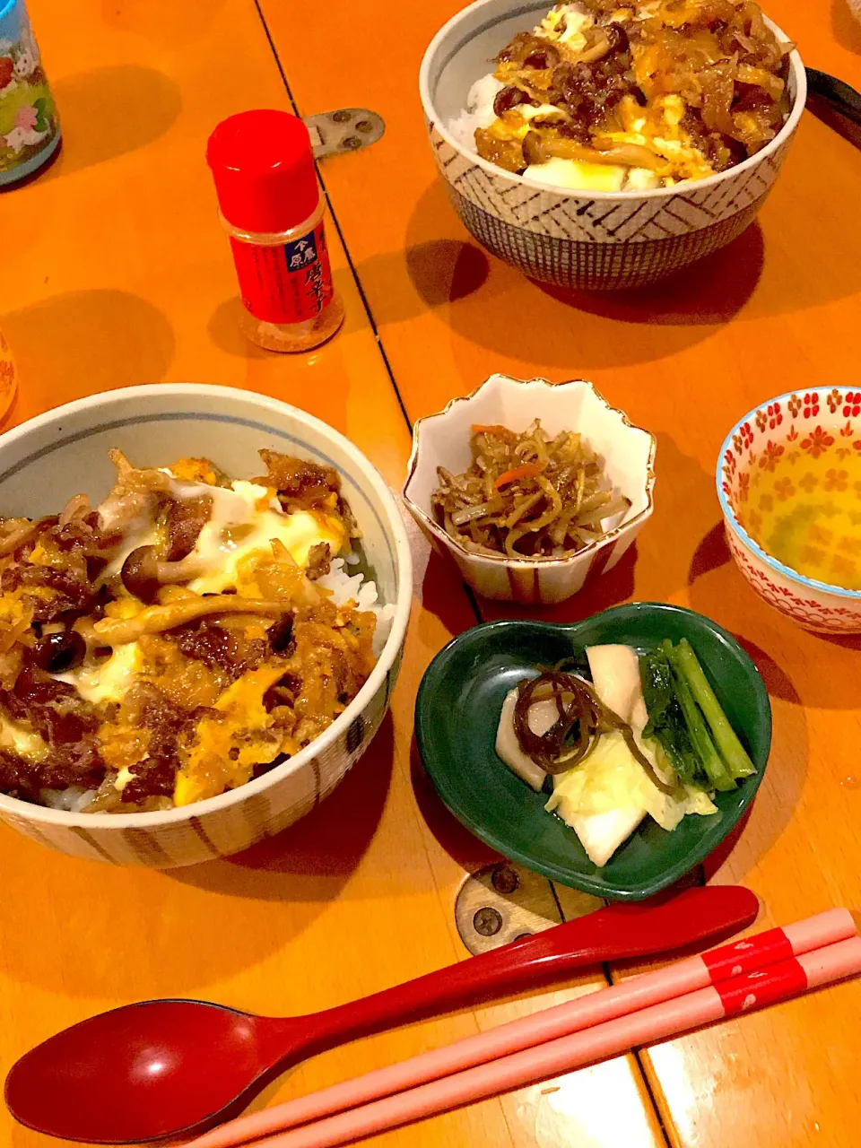 牛肉とシメジの卵とじ丼|ch＊K*∀o(^^*)♪さん