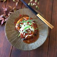鶏ひき肉と木綿豆腐のヘルシーバーグ。