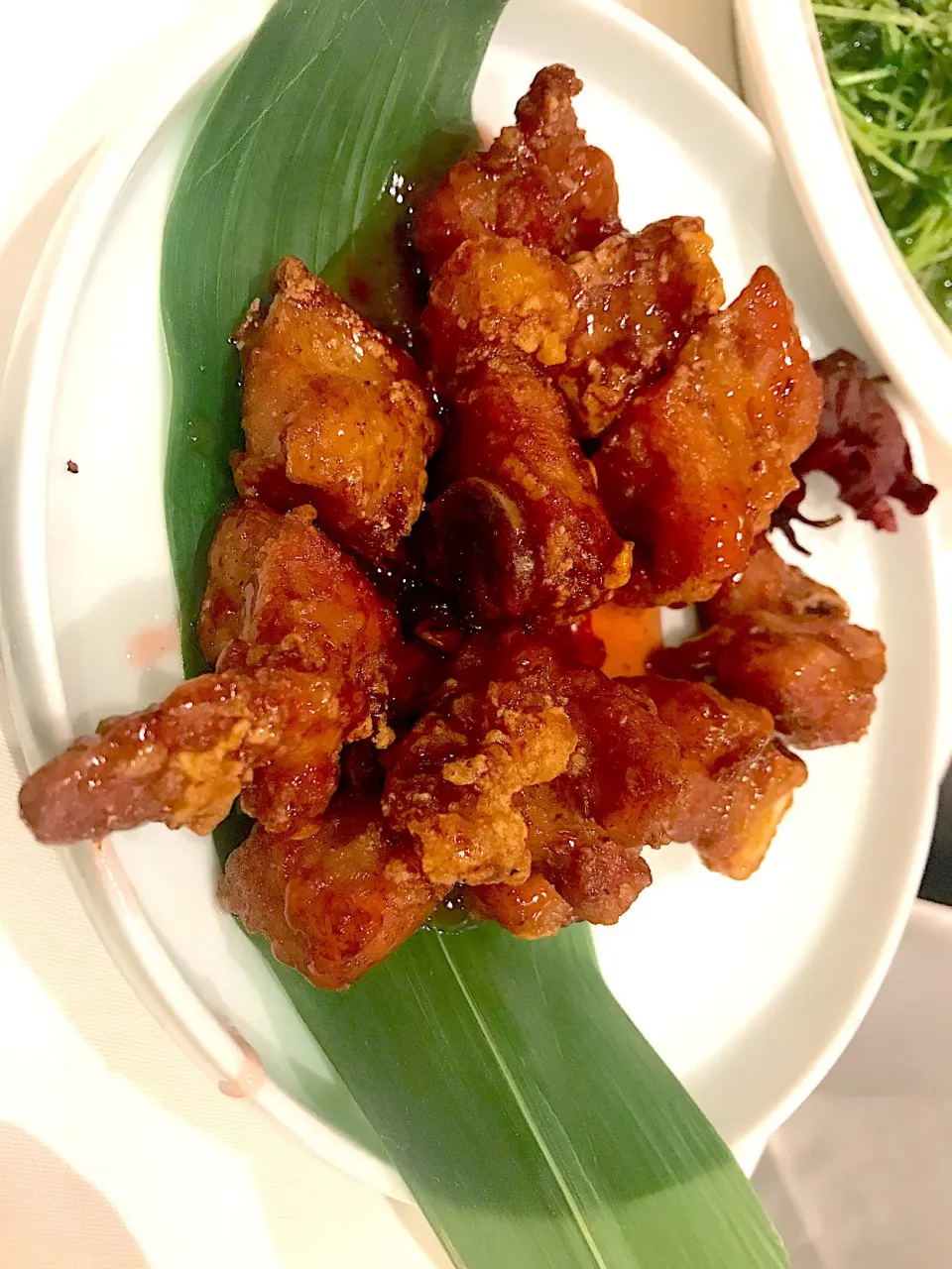 Baked kurobuta spare ribs, roselle sauce|Sky Blueさん