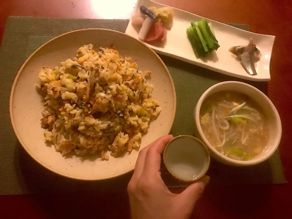 Today‘s Dinner🍴前菜･鮭と小松菜の炒飯･お野菜たっぷりとろみ卵ｽｰﾌﾟ|🌈Ami🍻さん