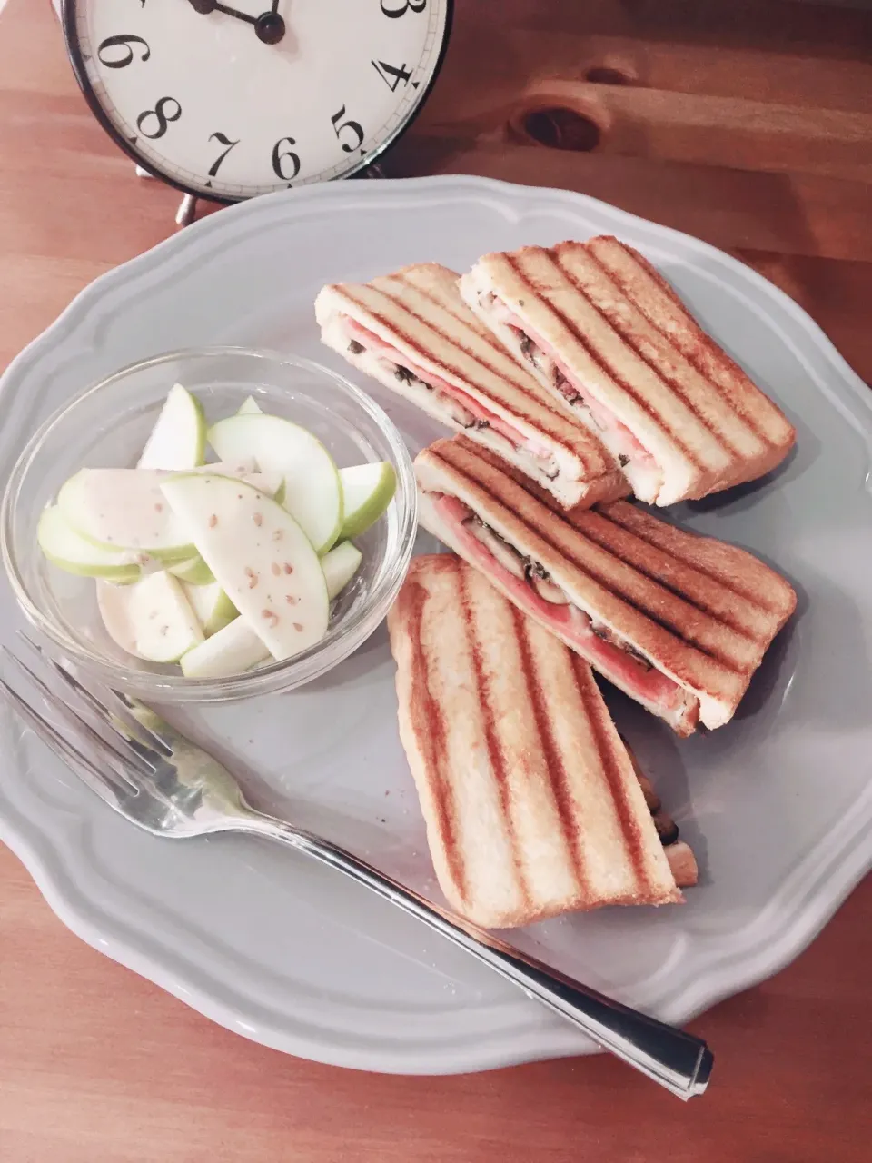 Panini day~ Vege Ham with Sautéed Shiitake Mushroom & Basil..topped with mozzarella cheese..sprinkles of black pepper ❤️|Indulgeさん