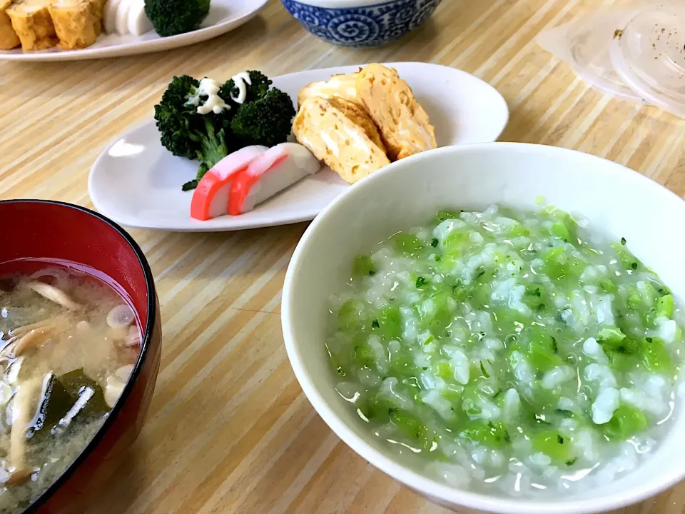 今日の朝ごはん🍚
七草粥🎍|くっきいさん