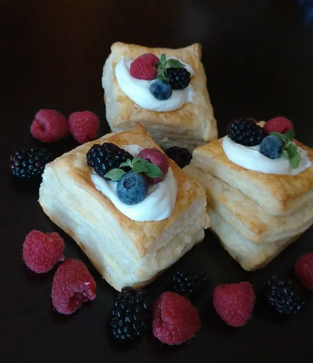 Puff pastry cups|paulaさん