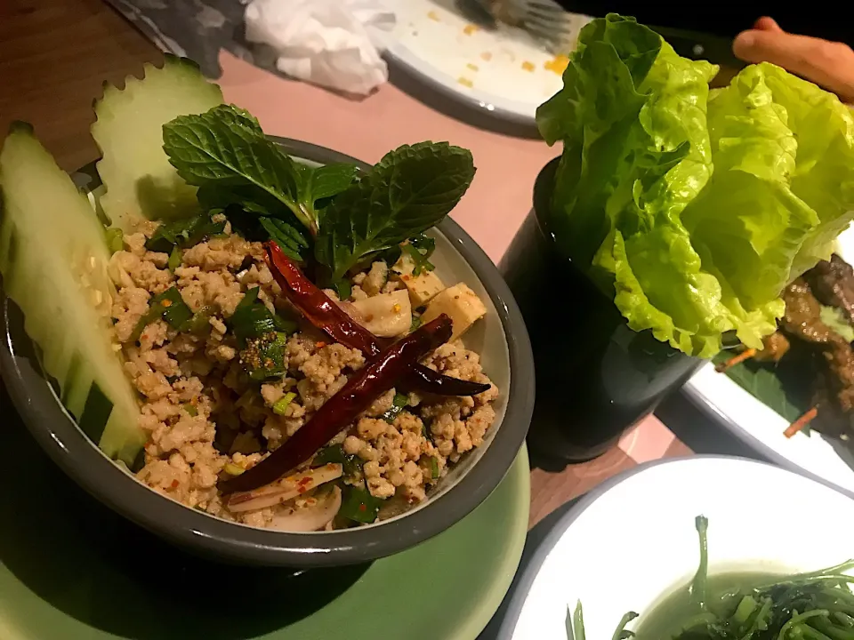 Thai sausages & pork lettuce wrap|Sky Blueさん