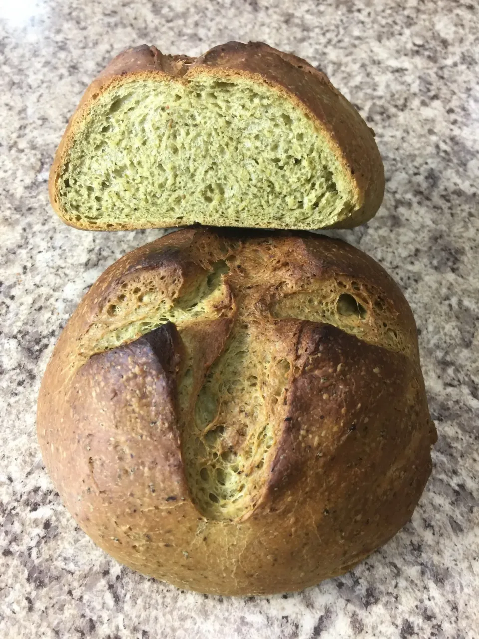 Pesto Bread. See how to make Pesto Bread at https://youtu.be/6lAHap9YONc|POV Italian Cookingさん