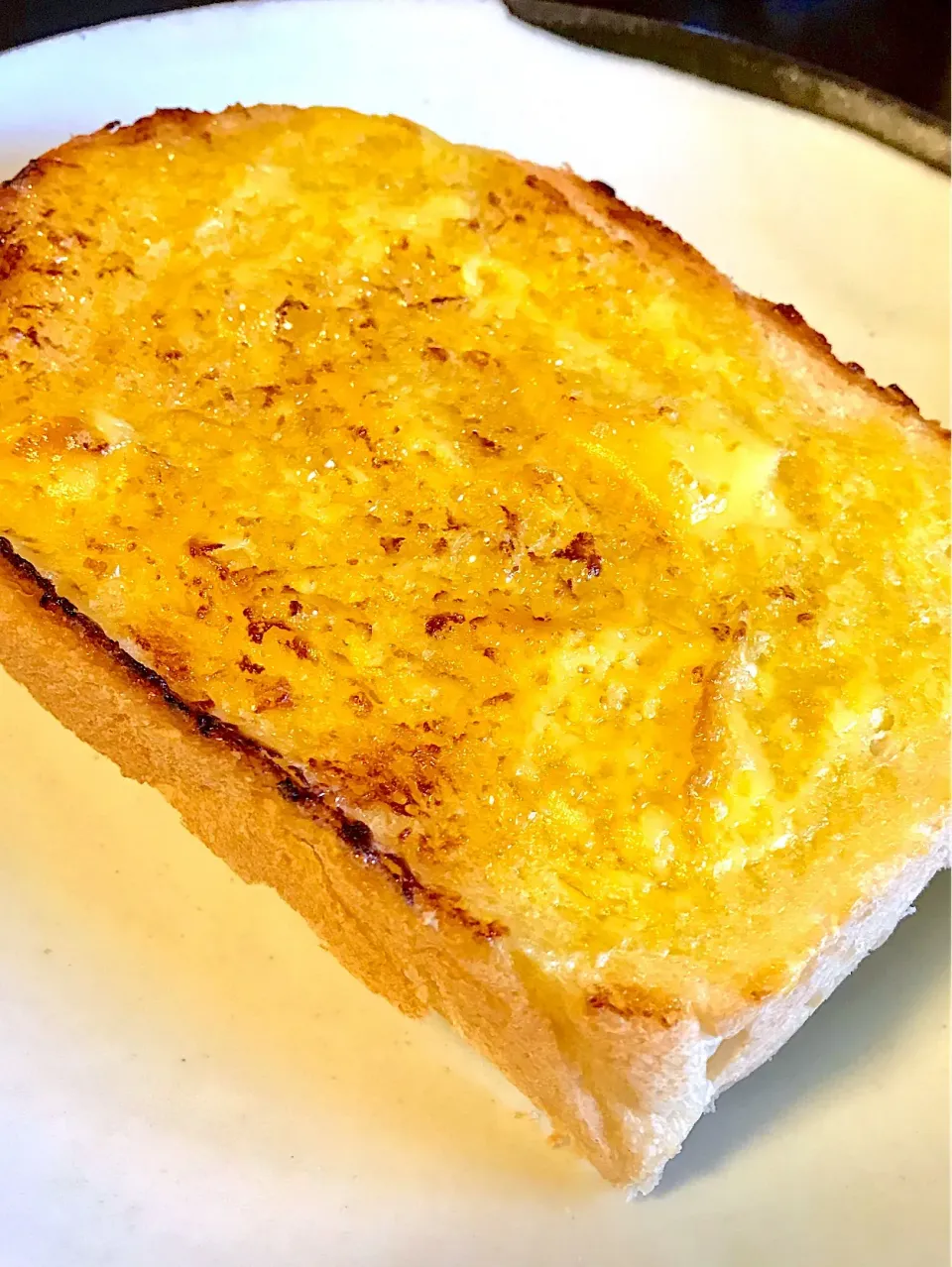 卵を味わうマヨネーズを使ったトースト|Akih Yuさん