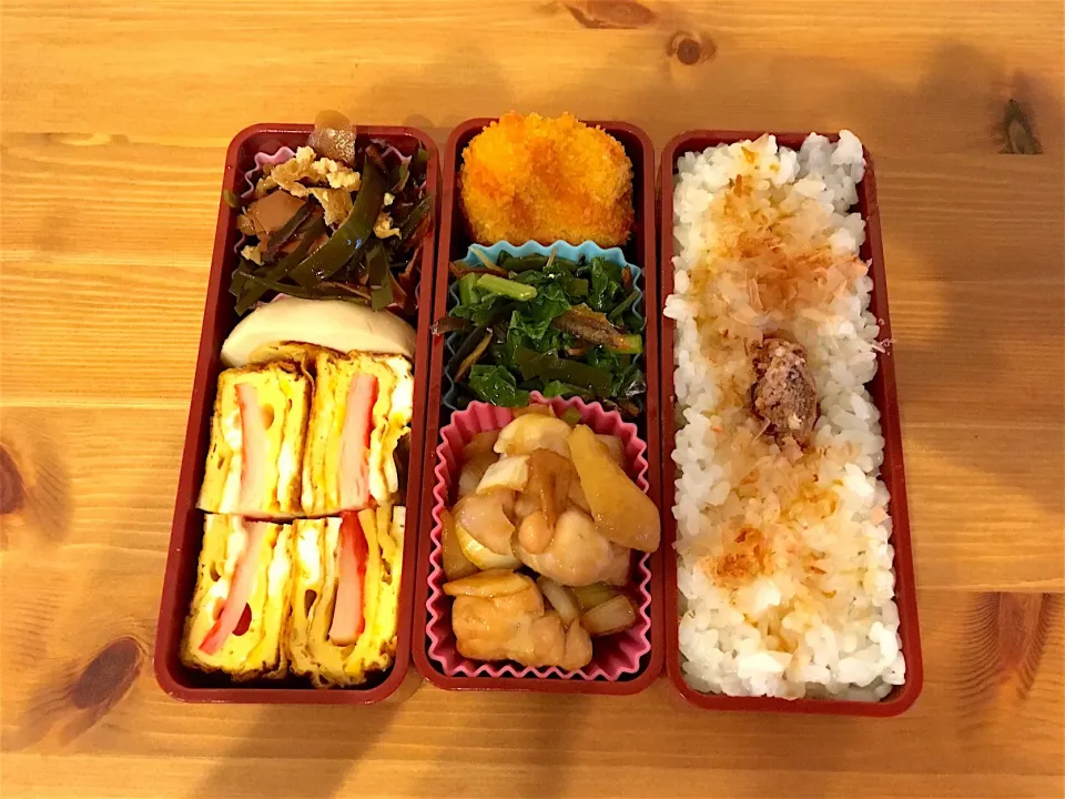 Snapdishの料理写真:玉子焼き&煮卵弁当|Emi Mikadoさん