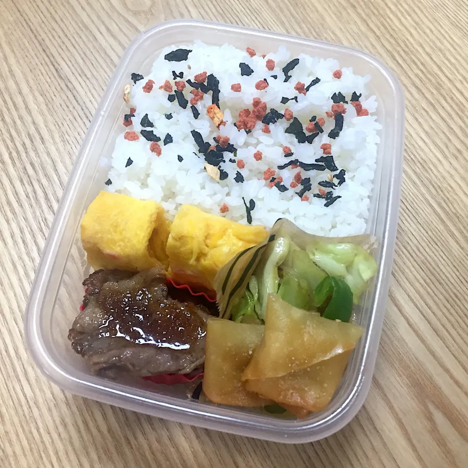 Snapdishの料理写真:火曜日の旦那さんのお弁当☺︎日常が戻ってきました。。。 #お弁当記録|むさけんさん