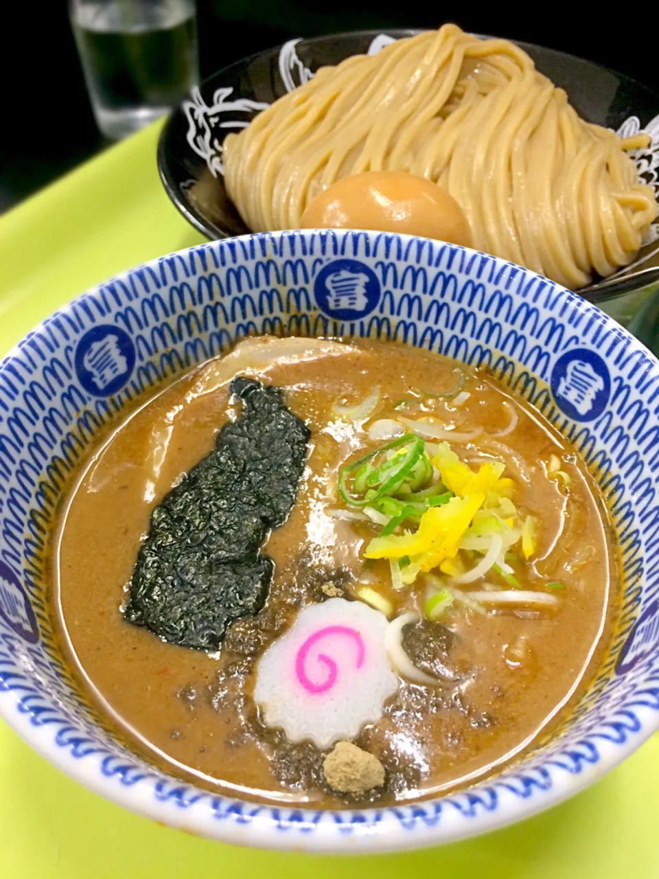 濃厚つけ麺 大盛り+半熟味玉
中華蕎麦 とみ田
@西武池袋 逸品会|morimi32さん