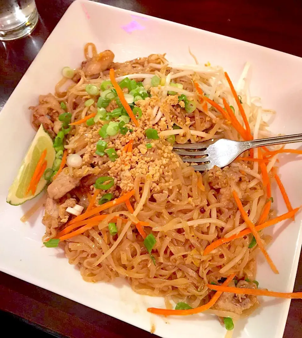 Tamarind sauce pad thai|Tifa Hyerさん