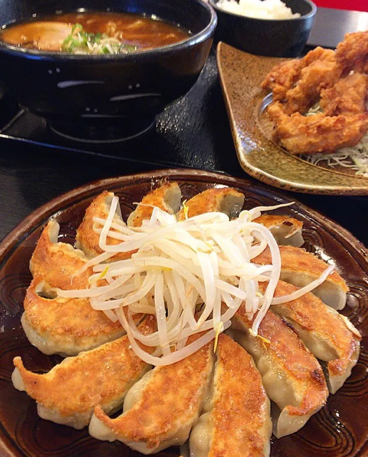 五味八珍 唐揚げ美味すぎ 浜松餃子|ガク魁‼︎男飯さん